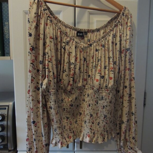 Gap blouse - Picture 2 of 6